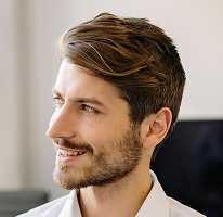 Portrait de Michael Brennan, chef de la technologie dans le secteur fintech et leader en crypto-monnaies